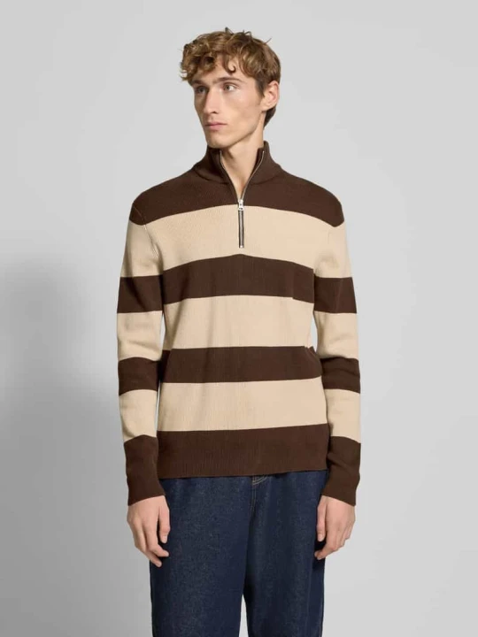 Zdjęcie produktu Bluza z kołnierzem o kroju regular fit z mieszanki bawełny model ‘PHIL’ Only & Sons Ciemnobrązowy