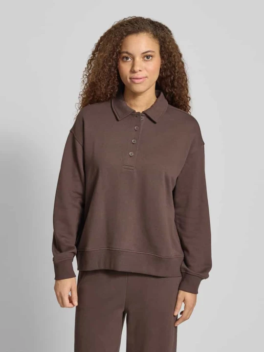 Zdjęcie produktu Bluza z kołnierzykiem polo i listwą guzikową Gina Tricot Średniobrązowy