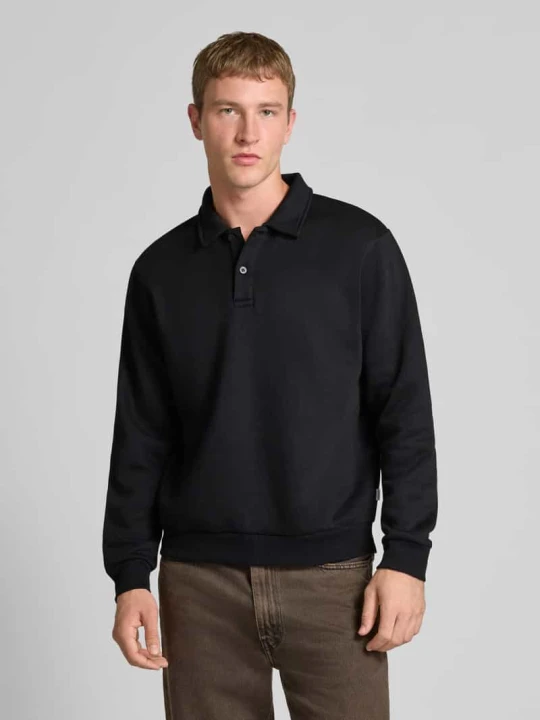 Zdjęcie produktu Bluza z kołnierzykiem typu kent model ‘BRADLEY’ Jack&Jones czarny