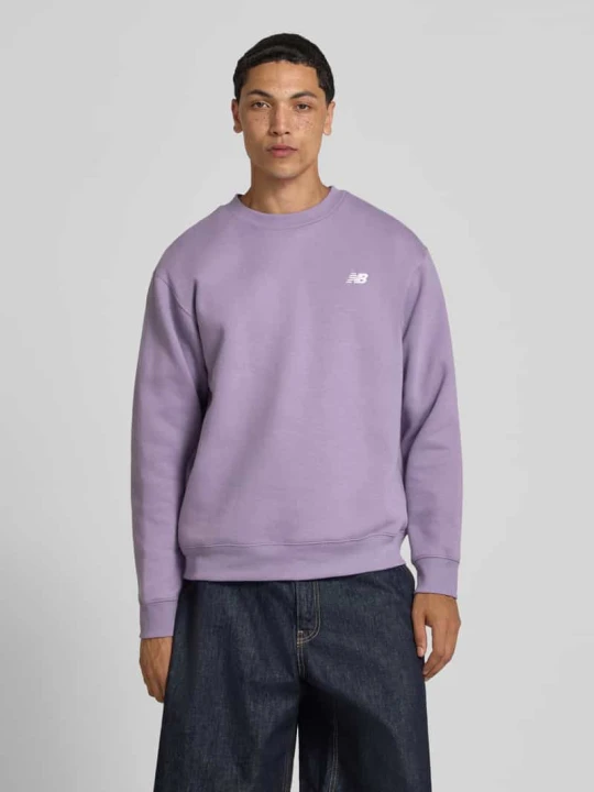 Zdjęcie produktu Bluza z okrągłym dekoltem i wyhaftowanym logo New Balance Purpurowy