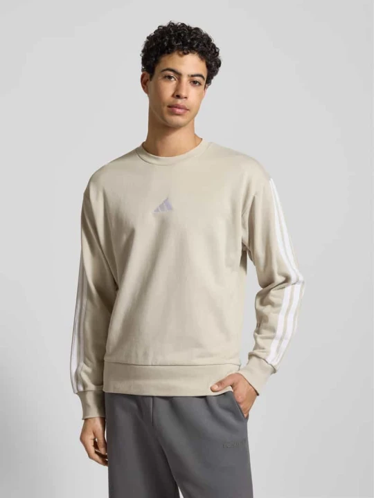 Zdjęcie produktu Bluza z wyhaftowanym logo Adidas Złamany biały