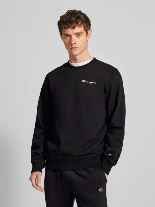 Zdjęcie produktu Bluza z naszywanymi metkami z logo Champion Czarny
