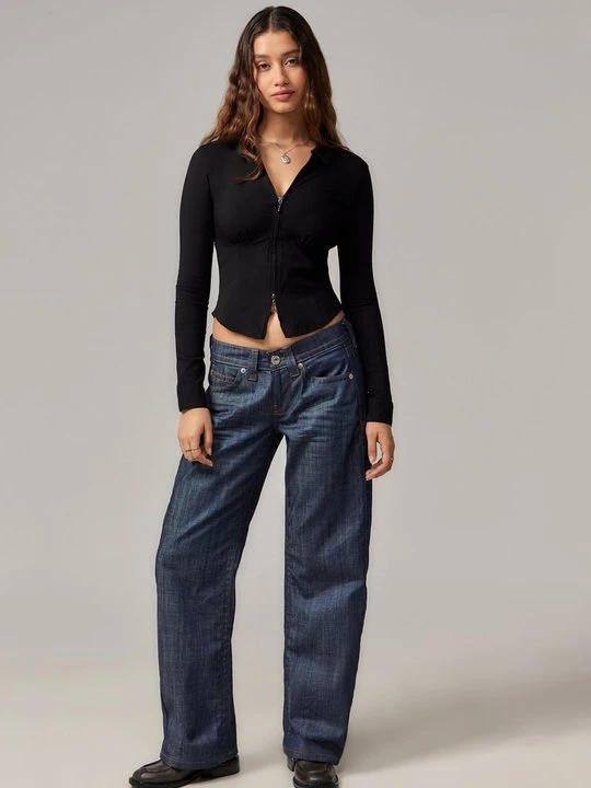 Zdjęcie produktu Bluzka BDG Urban Outfitters czarny