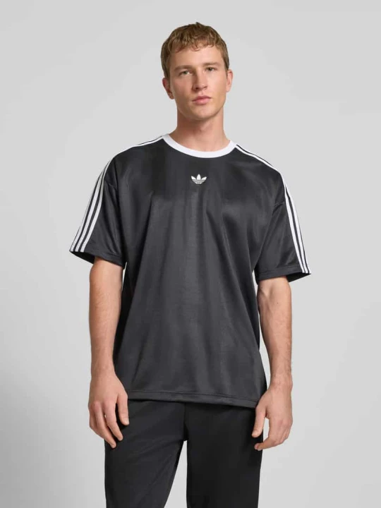 Zdjęcie produktu Koszulka funkcyjna z logo i okrągłym dekoltem adidas Originals Czarny