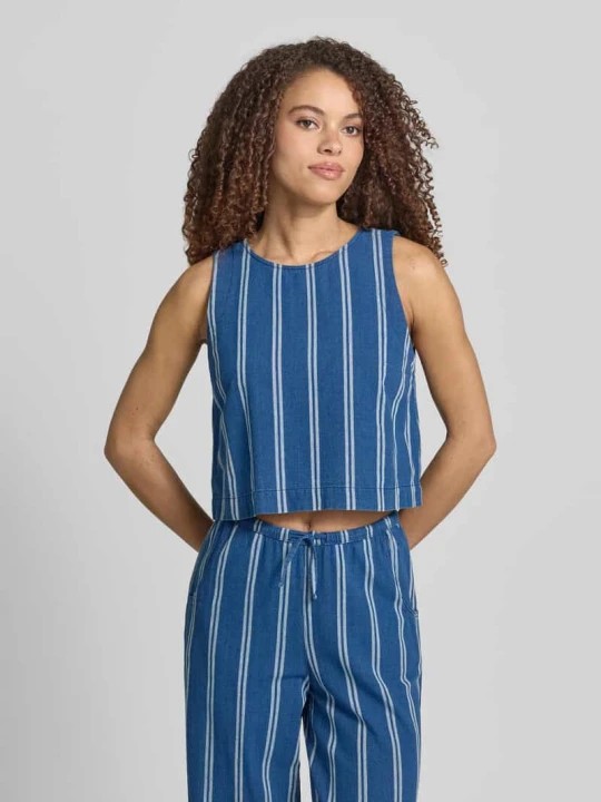Zdjęcie produktu Bluzka jeansowa z tyłu z wycięciem w kształcie łezki Jake*s Jeansowy niebieski
