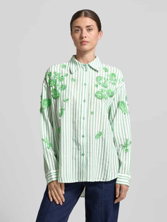 Zdjęcie produktu Bluzka koszulowa o kroju loose fit z czystej bawełny model 'JULIETA' Essentiel Antwerp Zielony