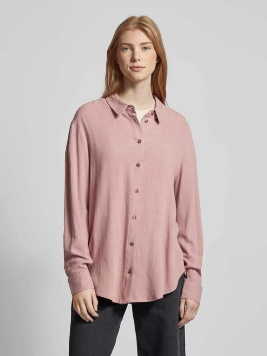 Zdjęcie produktu Bluzka koszulowa o kroju oversized z listwą guzikową model ‘VINSTY’ Pieces