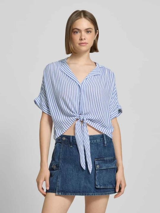 Zdjęcie produktu Bluzka koszulowa o kroju regular fit z czystej wiskozy model ‘PAULA LIFE’ Only Jasnoniebieski