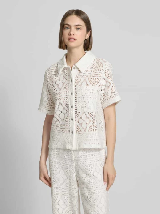 Zdjęcie produktu bluzka koszulowa o kroju regular fit z mieszanka bawełny model 'BONNIE' Pieces Biały