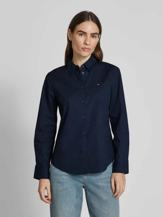 Zdjęcie produktu Bluzka koszulowa o kroju regular fit z wyhaftowanym logo Tommy Hilfiger Ciemnoniebieski