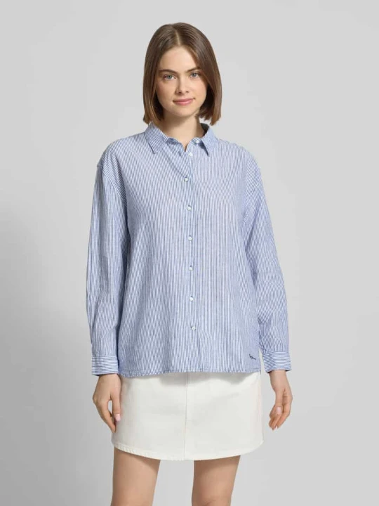 Zdjęcie produktu Bluzka koszulowa o kroju relaxed fit z mieszanka lnu i bawełny model 'BERNANY' Pepe Jeans Jasnoniebieski