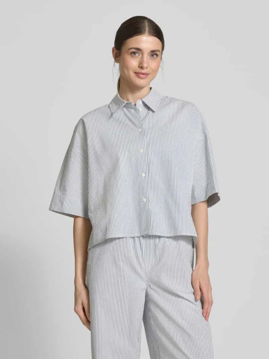 Zdjęcie produktu Bluzka koszulowa o kroju relaxed fit z rękawem o dł. 1 / 2 model ‘YARIKA’ Drykorn Biały
