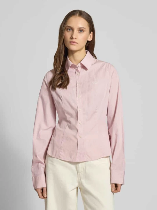 Zdjęcie produktu Bluzka koszulowa o kroju slim fit z czystej bawełny Guess Mocnoróżowy