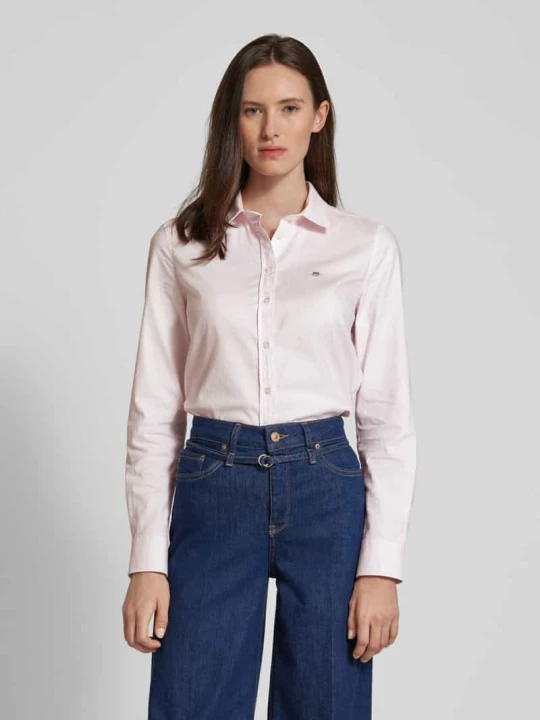 Zdjęcie produktu Bluzka koszulowa o kroju slim fit z wyhaftowanym logo Gant Różowy
