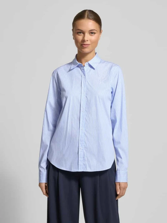Zdjęcie produktu Bluzka koszulowa taliowana z mieszanki bawełny model ‘THE ESSENTIAL SHIRT’ Hugo Jasnoniebieski