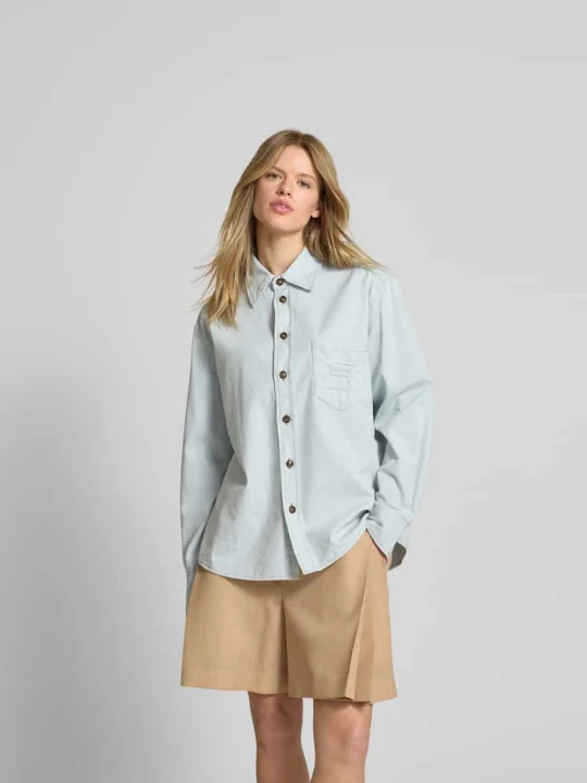 Zdjęcie produktu Bluzka koszulowa z listwą guzikową Victoria Beckham Jasnoniebieski