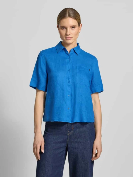 Zdjęcie produktu Bluzka lniana o kroju loose fit z brustaszą Tommy Hilfiger Królewski niebieski