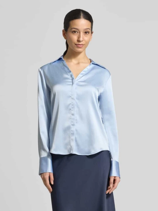 Zdjęcie produktu bluzka o kroju regular fit z dekoltem w serek Calvin Klein