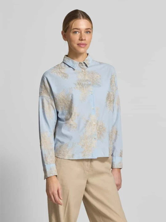 Zdjęcie produktu Bluzka o kroju regular fit z haftami model 'LUCY' 0039 italy Jasnoniebieski