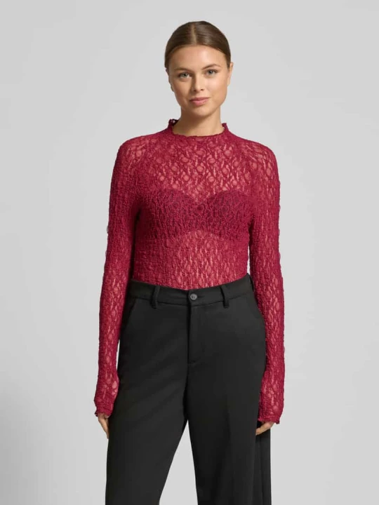 Zdjęcie produktu Slim Fit longsleeve w półprzezroczystym designie Marc Cain Wiśniowy