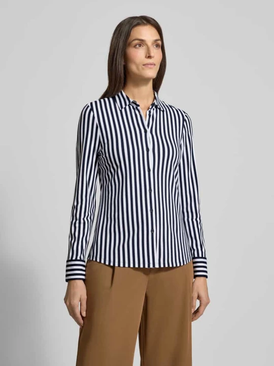 Zdjęcie produktu bluzka o kroju slim fit z listwą guzikową Eterna Granatowy