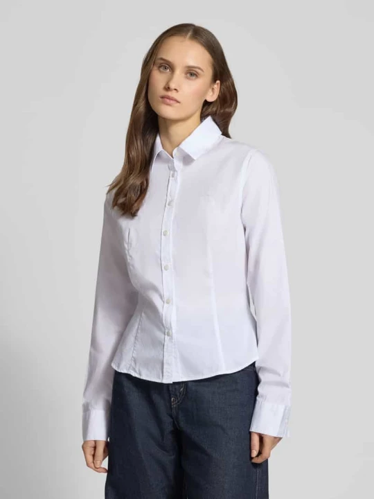 Zdjęcie produktu Bluzka o kroju slim fit z listwą guzikową Guess Biały