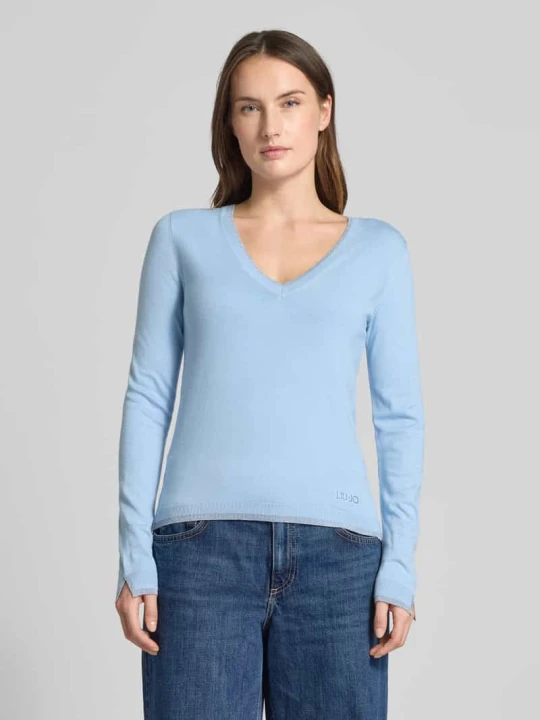 Zdjęcie produktu Longsleeve o kroju slim fit z mieszanki wiskozy z dekoltem w serek Liu Jo Jasnoniebieski