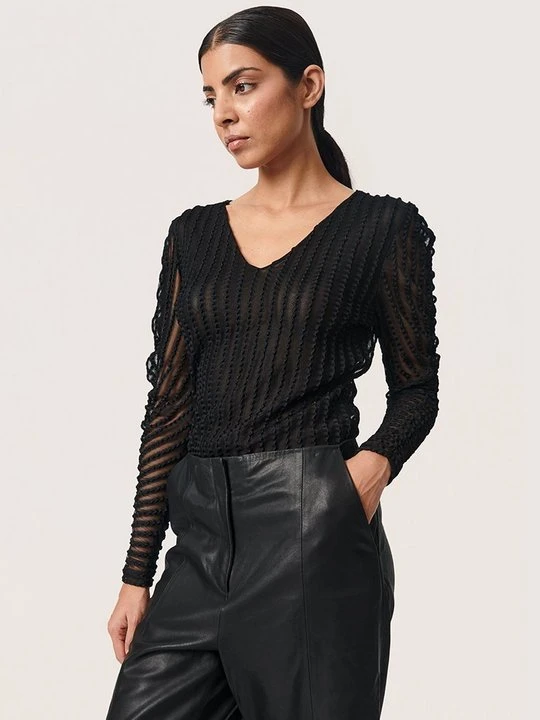 Zdjęcie produktu Bluzka Soaked in Luxury czarny