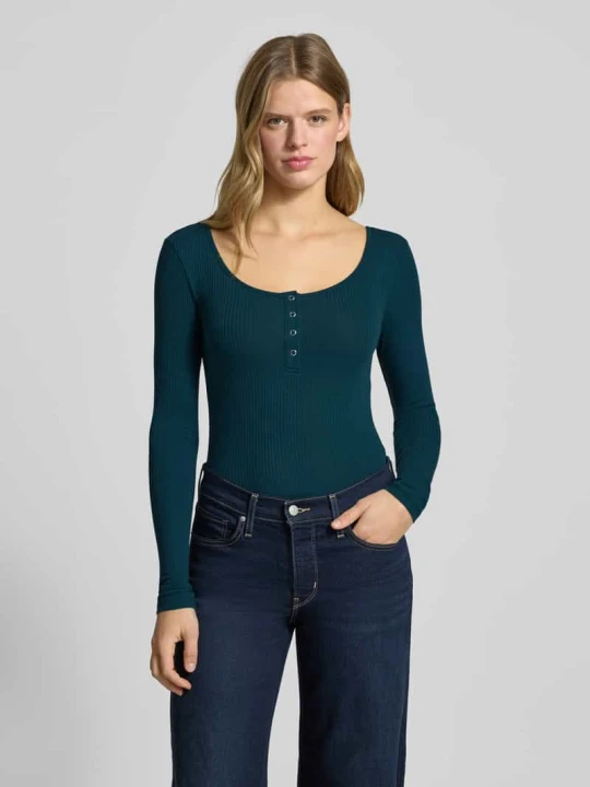 Zdjęcie produktu Bluzka z długim rękawem o kroju slim fit z mieszanki bawełny model ‘KITTE’ Pieces Ciemnozielony