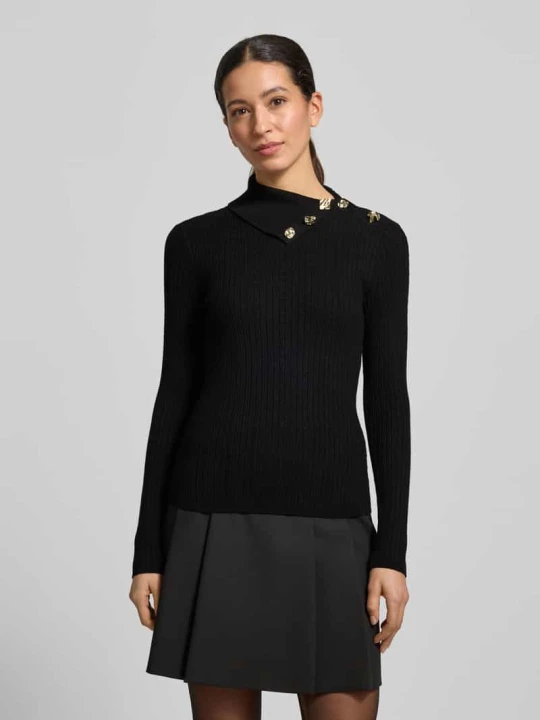 Zdjęcie produktu Golf z mieszanki wiskozy w kroju slim fit model 'Sicilla' Guess Czarny