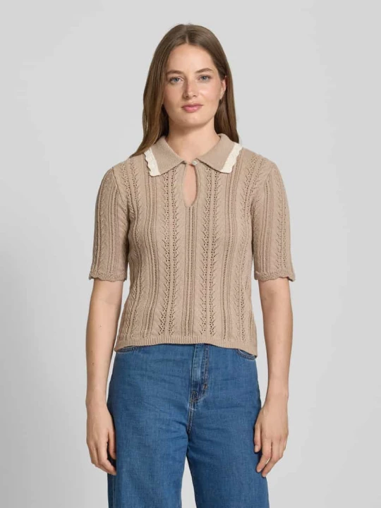 Zdjęcie produktu Bluzka z dzianiny z wykładanym kołnierzem i wycięciem w kształcie łezki Scotch & Soda Piaskowy