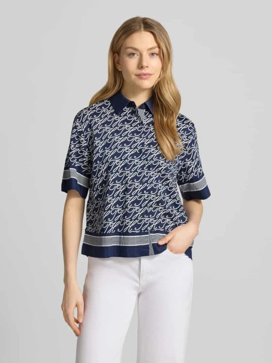 Zdjęcie produktu Bluzka z krótkim rękawem o kroju loose fit z mieszanki bawełny i jedwabiu Model 'TH SCRIPT PREPPY NAVY' Tommy Hilfiger Écru