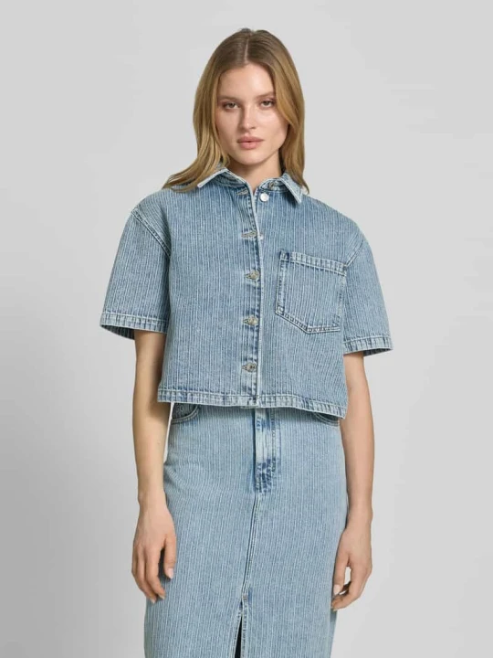 Zdjęcie produktu bluzka z krótkim rękawem o kroju relaxed fit z denimu Hugo Jasnoniebieski