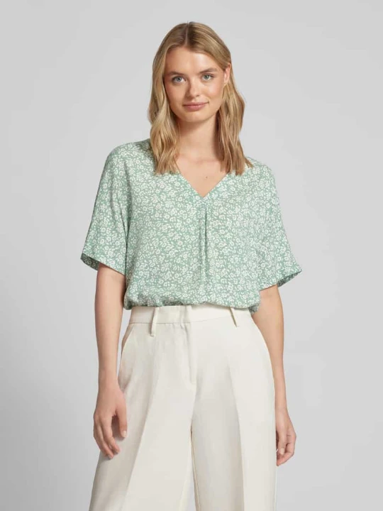 Zdjęcie produktu Bluzka o luźnym kroju z wiskozy z dekoltem w serek model ‘EASY’ Vero Moda Trzcinowy