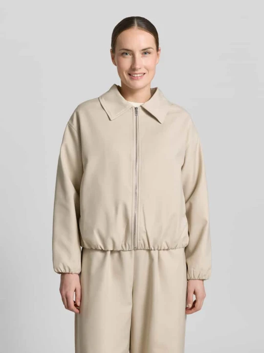 Zdjęcie produktu Bluzon o kroju regular fit z mieszanki wiskozy model 'TOSCA' VILLA SOPHIE Beżowy