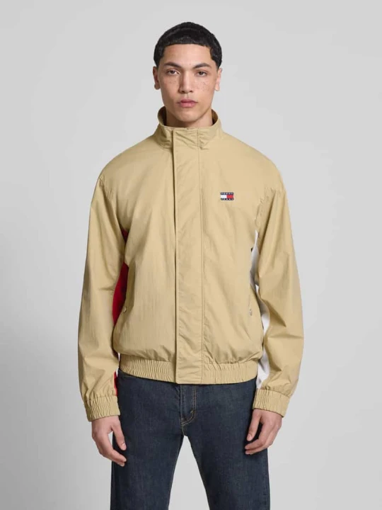 Zdjęcie produktu Bluzon o kroju regular fit z wyhaftowanym logo Tommy Jeans Beżowy