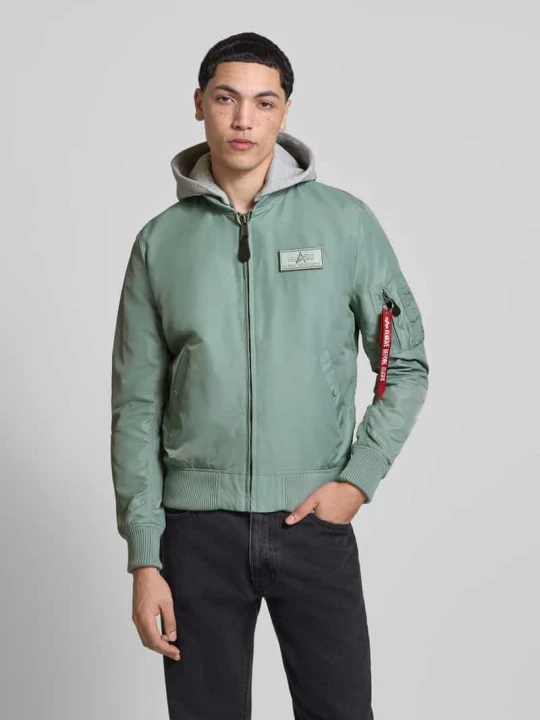 Zdjęcie produktu Bluzon z Przywieszka z logo Model 'MA-1 TT' Alpha Industries Limonkowy
