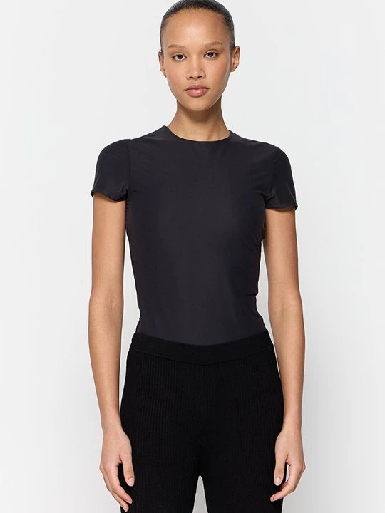 Zdjęcie produktu Body Abercrombie & Fitch czarny