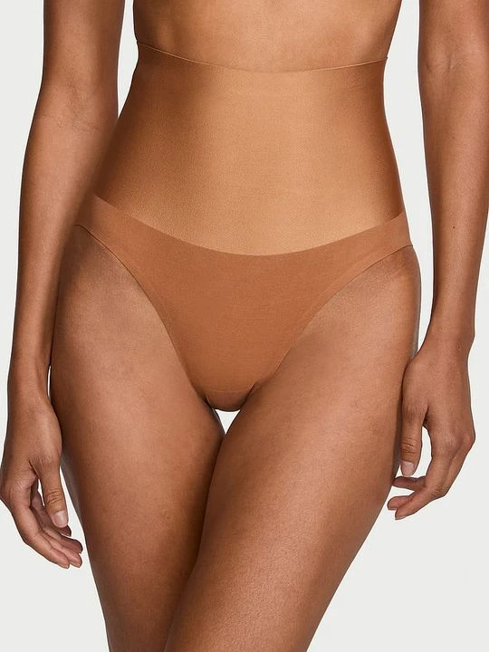 Zdjęcie produktu Body by Victoria Majtki modelujące z wysokim stanem Smoothing Shimmer Brief Victoria's Secret Brązowy