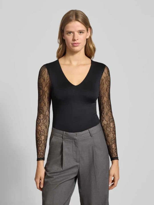 Zdjęcie produktu Body o kroju slim fit z koronkowymi rękawami model ‘SIA’ Only Czarny