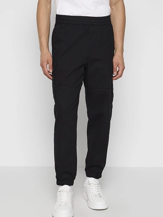 Zdjęcie produktu Bojówki Armani Exchange czarny