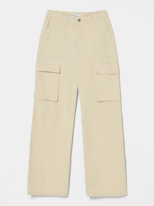 Zdjęcie produktu Bojówki Bershka piaskowy