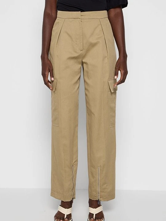 Zdjęcie produktu Bojówki Calvin Klein piaskowy