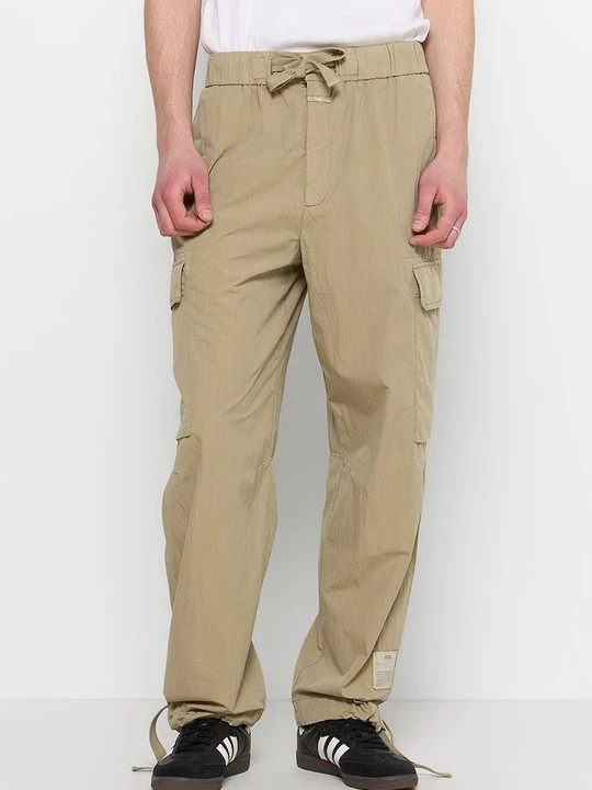 Zdjęcie produktu Bojówki Closed khaki