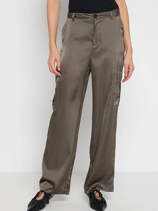 Zdjęcie produktu Bojówki DKNY oliwkowy