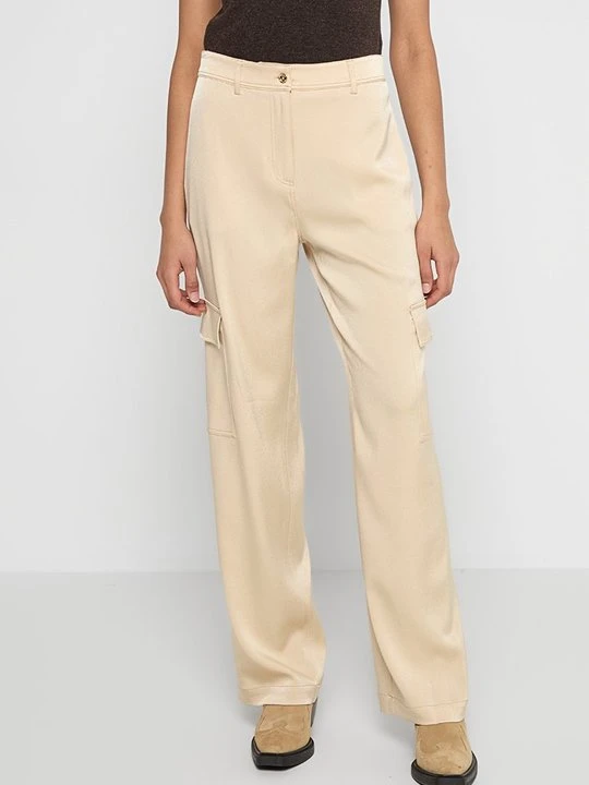 Zdjęcie produktu Bojówki Michael Kors mleczny