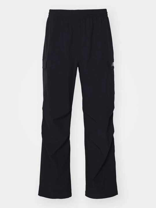 Zdjęcie produktu Bojówki New Balance czarny
