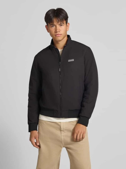 Zdjęcie produktu bomberka o kroju regular fit z logo model 'BROOKLYN' Jack&Jones czarny