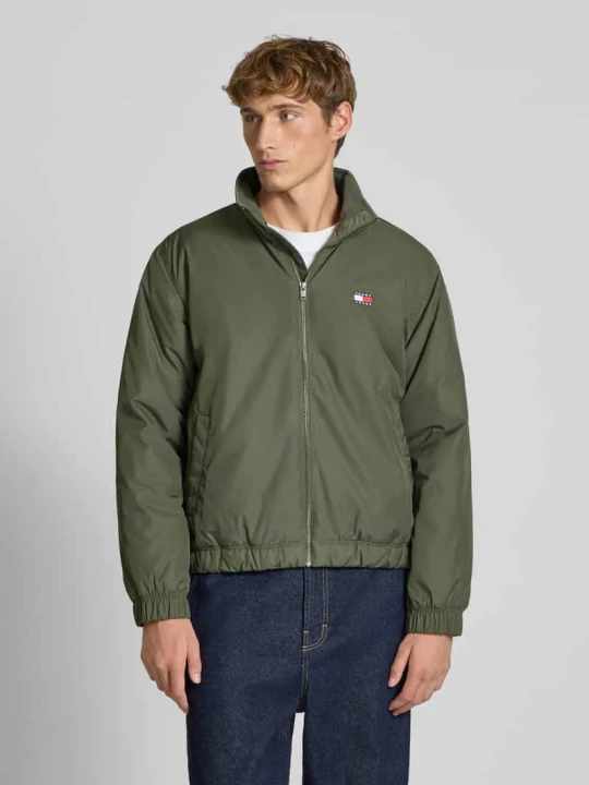 Zdjęcie produktu Bomberka o kroju relaxed fit ze stójką Tommy Jeans Oliwkowy