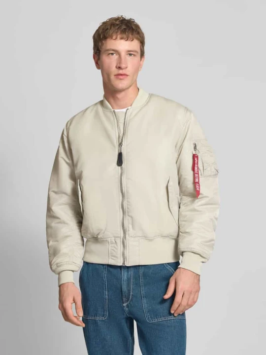 Zdjęcie produktu Bomberka w kroju regular fit ze stójką Model 'Heritage' Alpha Industries Biały